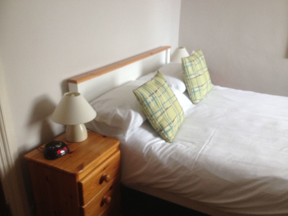 Bay Lodge Guest House WTA-toernooi van WTA-toernooi van Eastbourne Buitenkant foto
