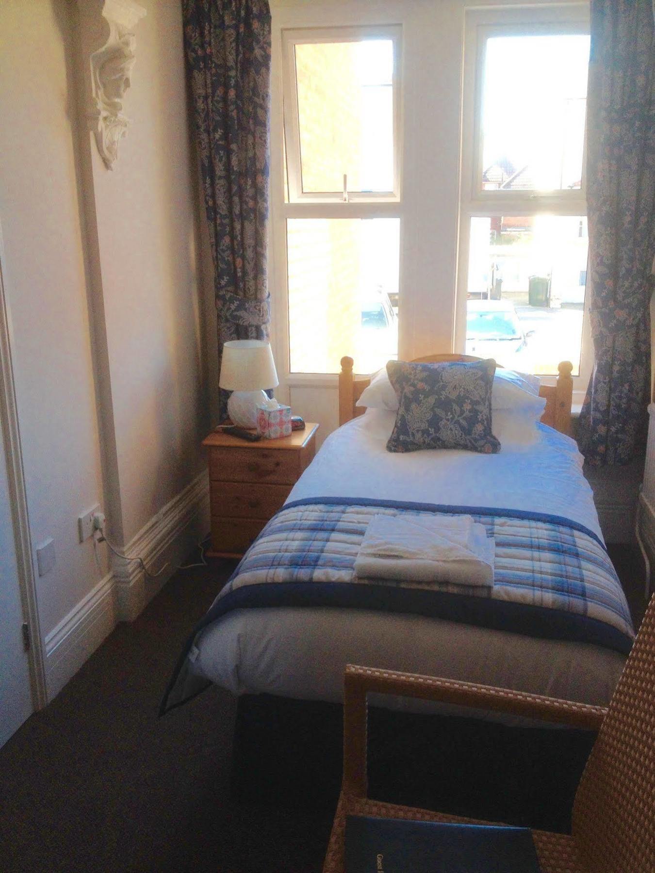Bay Lodge Guest House WTA-toernooi van WTA-toernooi van Eastbourne Buitenkant foto